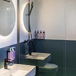 Tribe Paris Hotel Clichy
