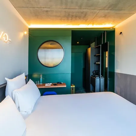 Hotel Tribe Paris Clichy