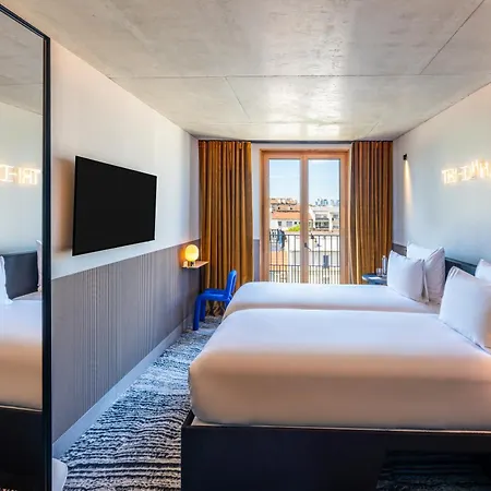 Hotel Tribe Paris 4*