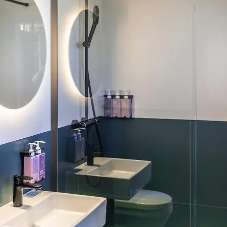 Tribe Paris Hotel Clichy