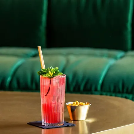 Hotel Tribe Paris Clichy