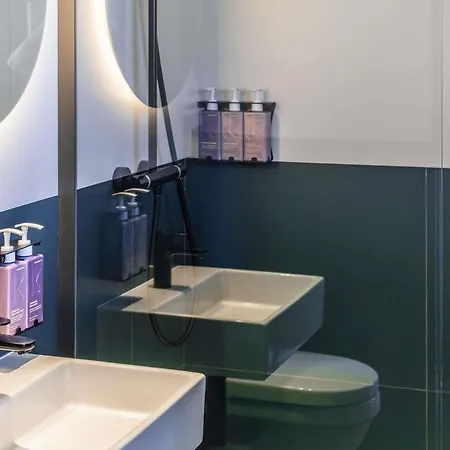 Hotel Tribe Paris