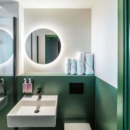 Hotel Tribe Paris