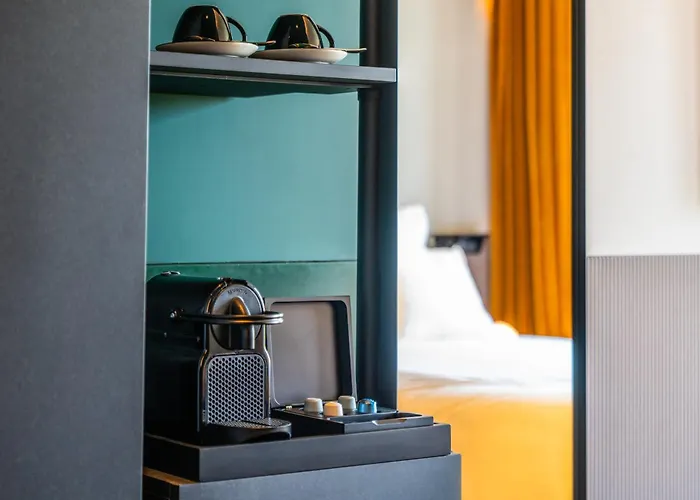 Hotel Tribe Paris Clichy