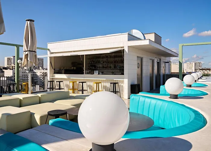 Tribe Paris 4* Clichy