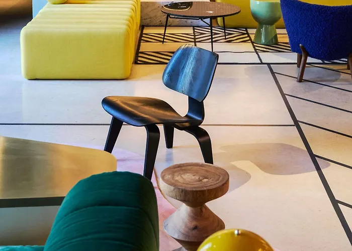 Hotel Tribe Paris Clichy