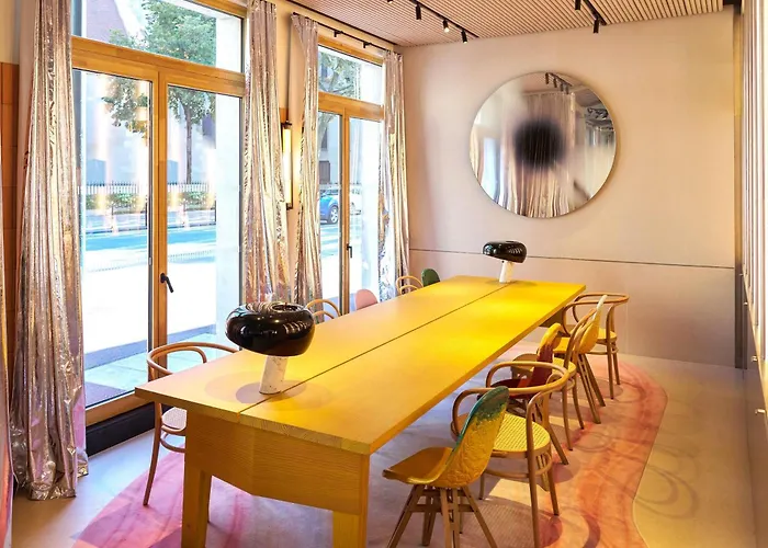 Tribe Paris Hotel Clichy
